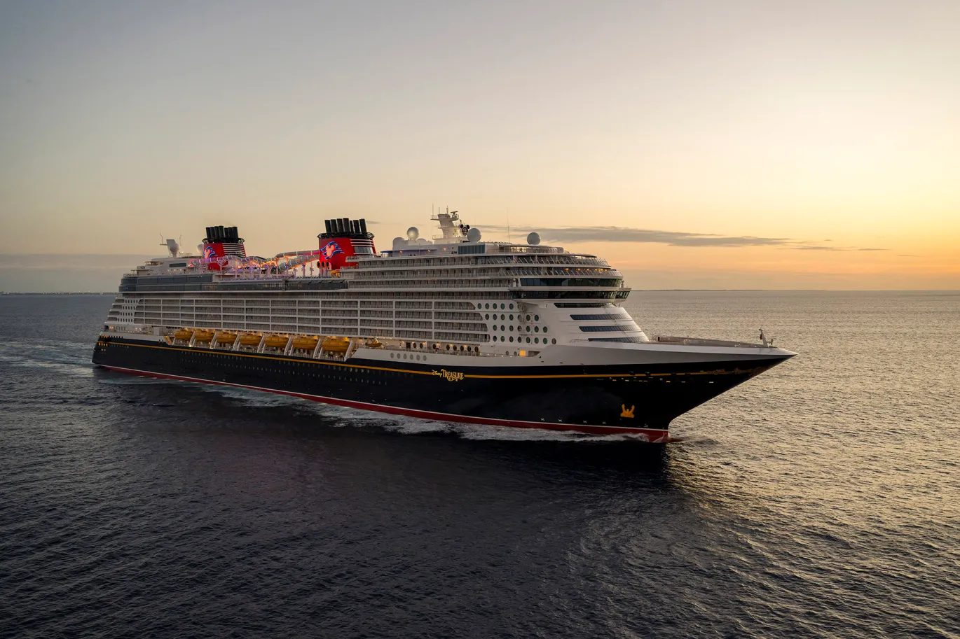 2024-dcl-disney-treasure