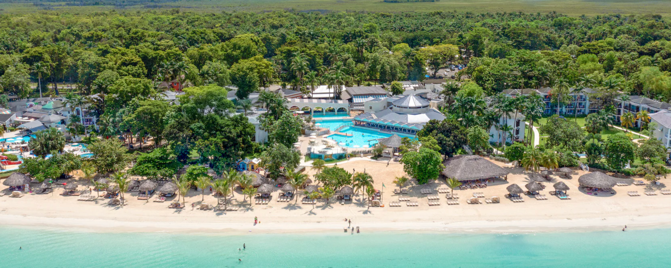 Beaches-Negril-Beahfront (1)