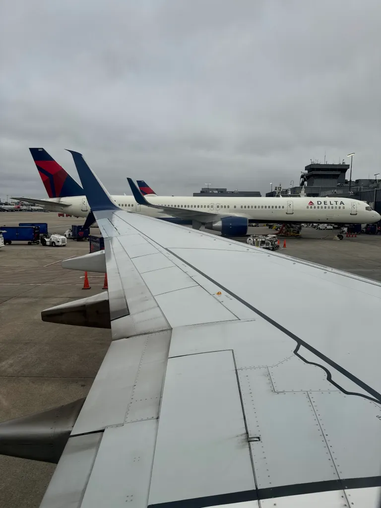 Airplane-2