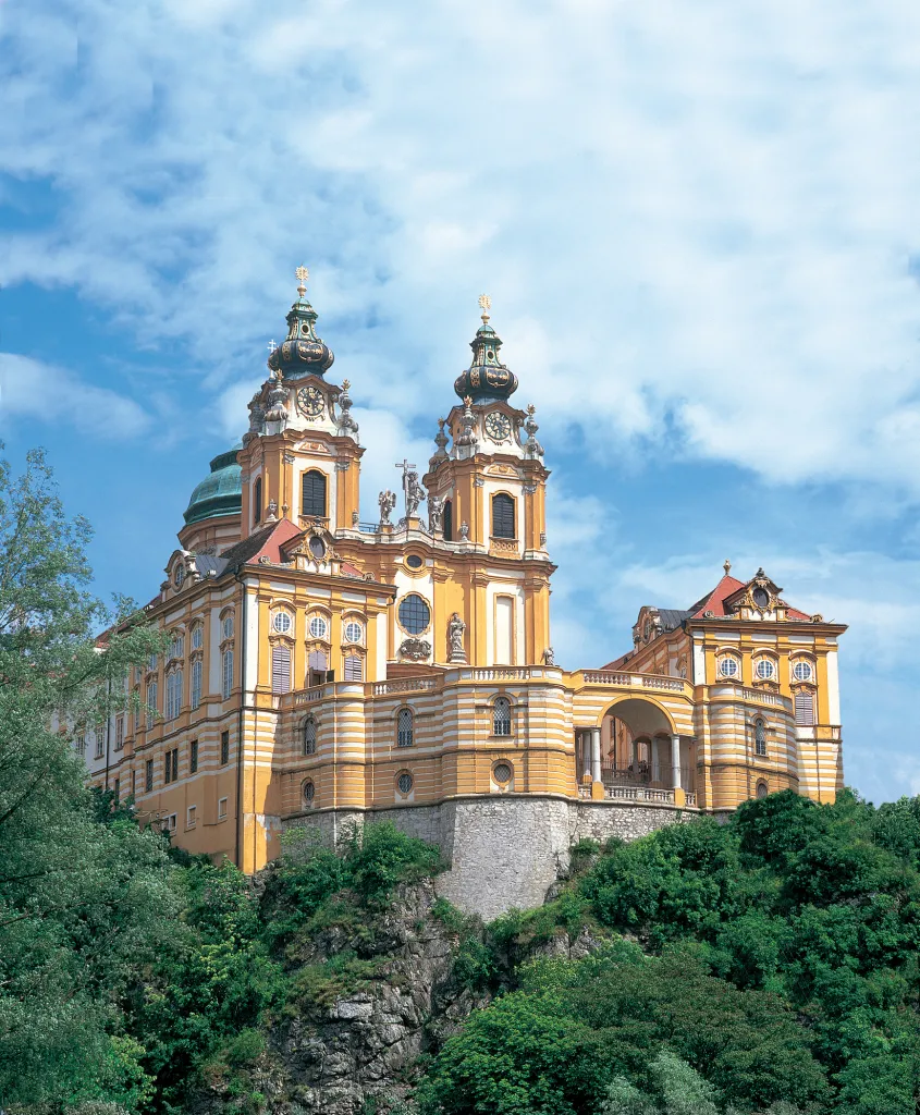 Melk-Austria_2025-02-12_17-58-35