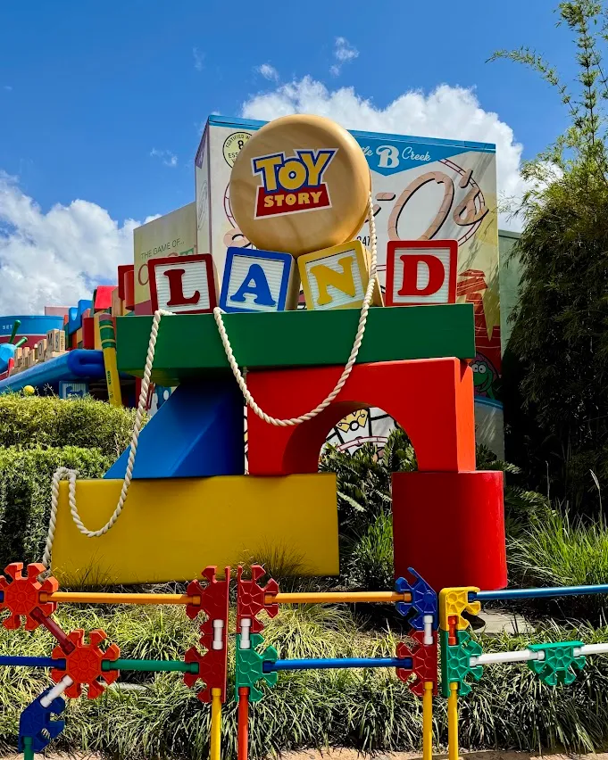 Toy-Story-Land